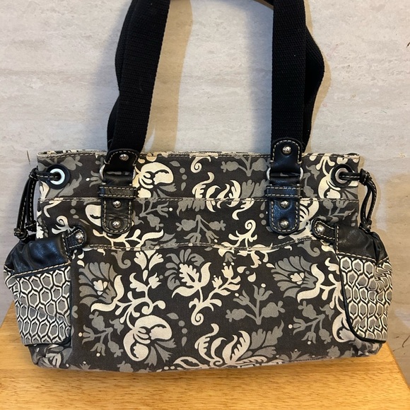 Fossil Chic Black and Cream Floral Shoulder Bag - Picture 2 of 16